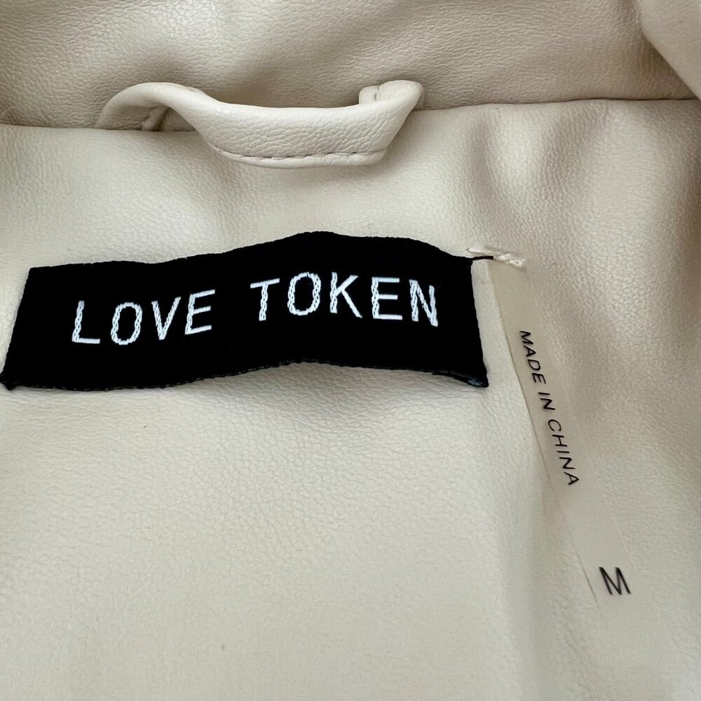 Cropped Puffer Jacket - image 3